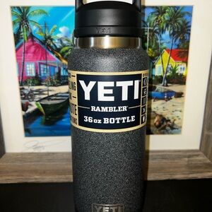 YETI Rambler 36 oz Bottle in Black Stone